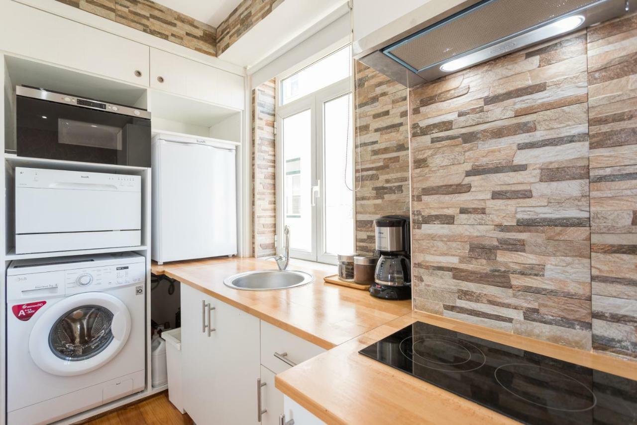 Alfama Vintage Studio Apartment W/ Riverview - By Lu Holidays Lisboa 外观 照片
